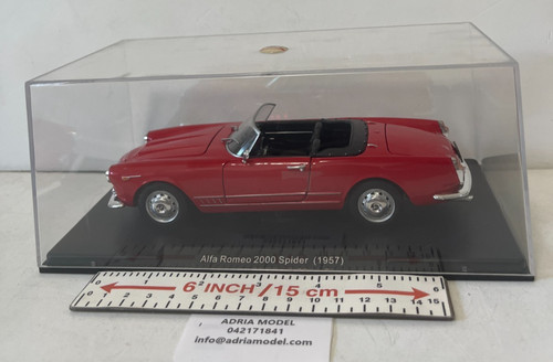 Edicola auto vintage - 1:24,