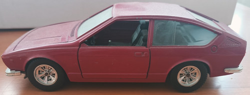 Alfa romeo alfetta 24 - gt, 1/24